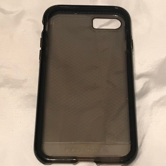 Tech 21 iPhone 6s phone case - Picture 2 of 2